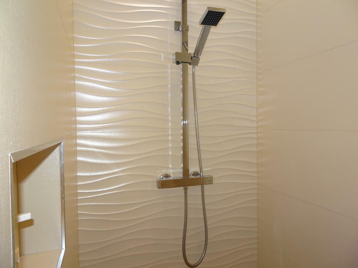 Apartament Francesca Appartamento Braşov Esterno foto