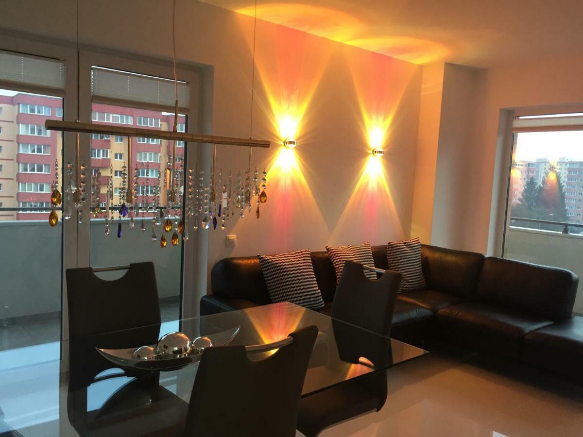 Apartament Francesca Appartamento Braşov Esterno foto